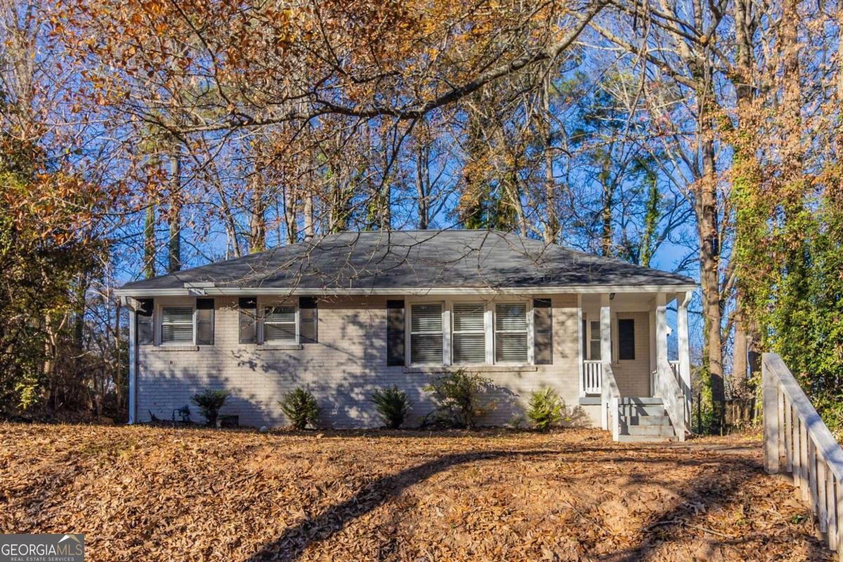 1807 Oakmont Drive Atlanta - 1