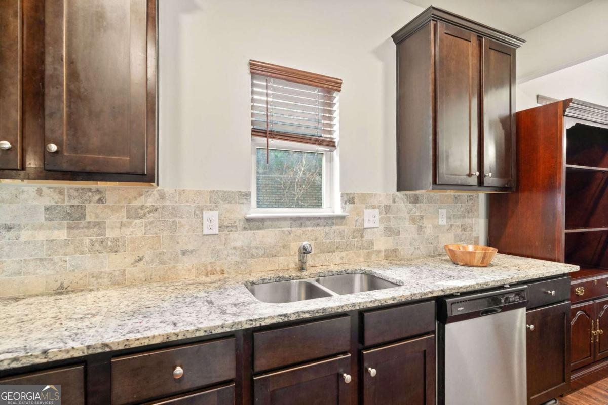 264 CREEK VIEW Place Canton - 17