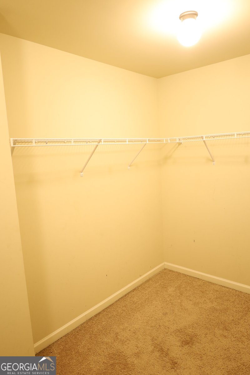 7940 White Oak Loop Lithonia - 48