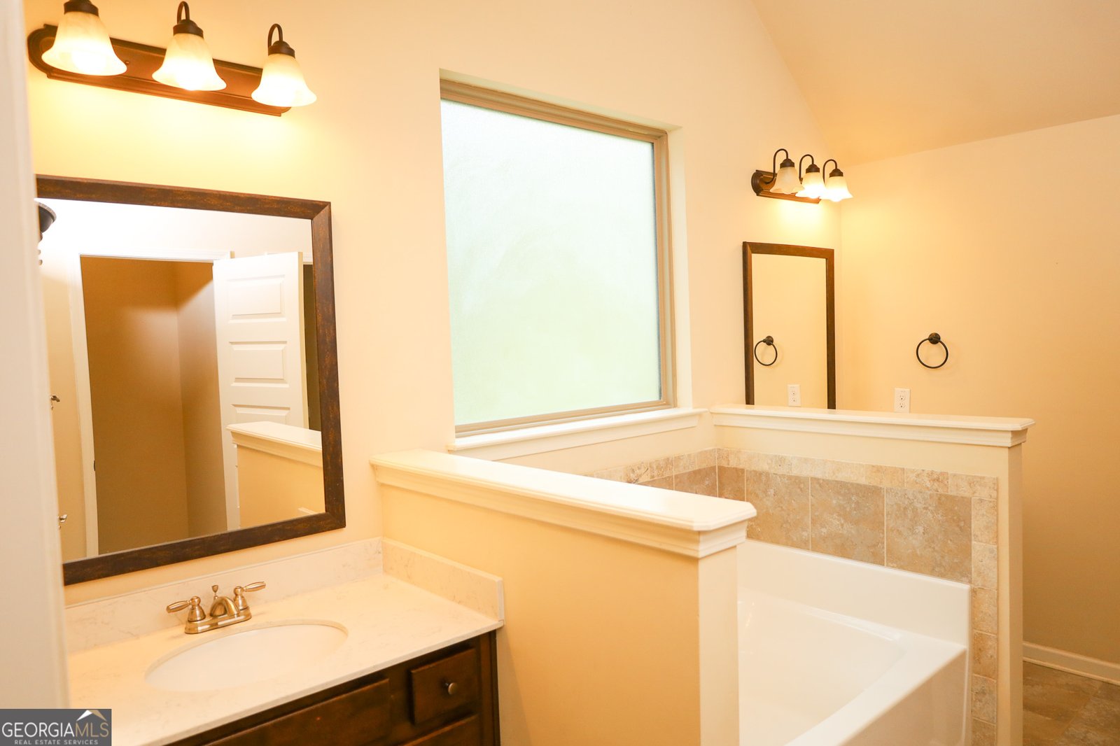 7940 White Oak Loop Lithonia - 51