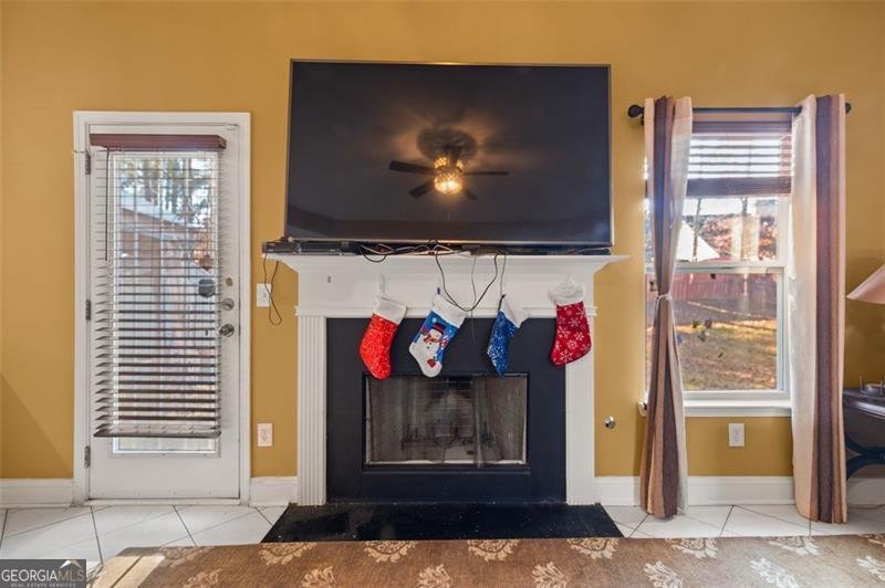 250 WINDSOR Way Fairburn - 10