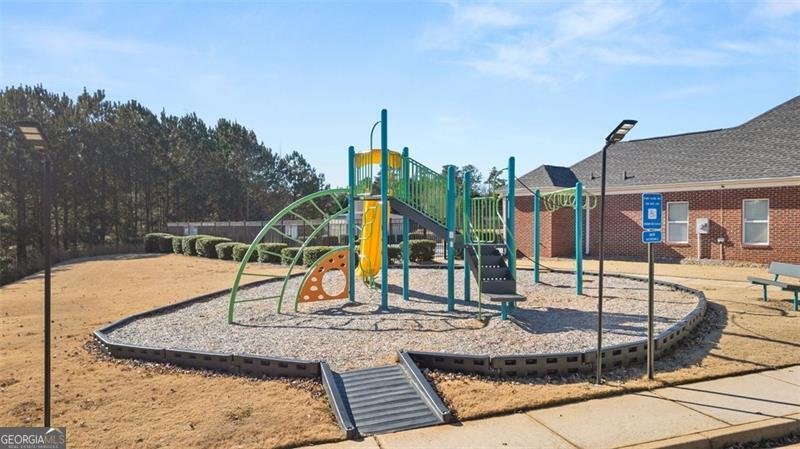250 WINDSOR Way Fairburn - 41