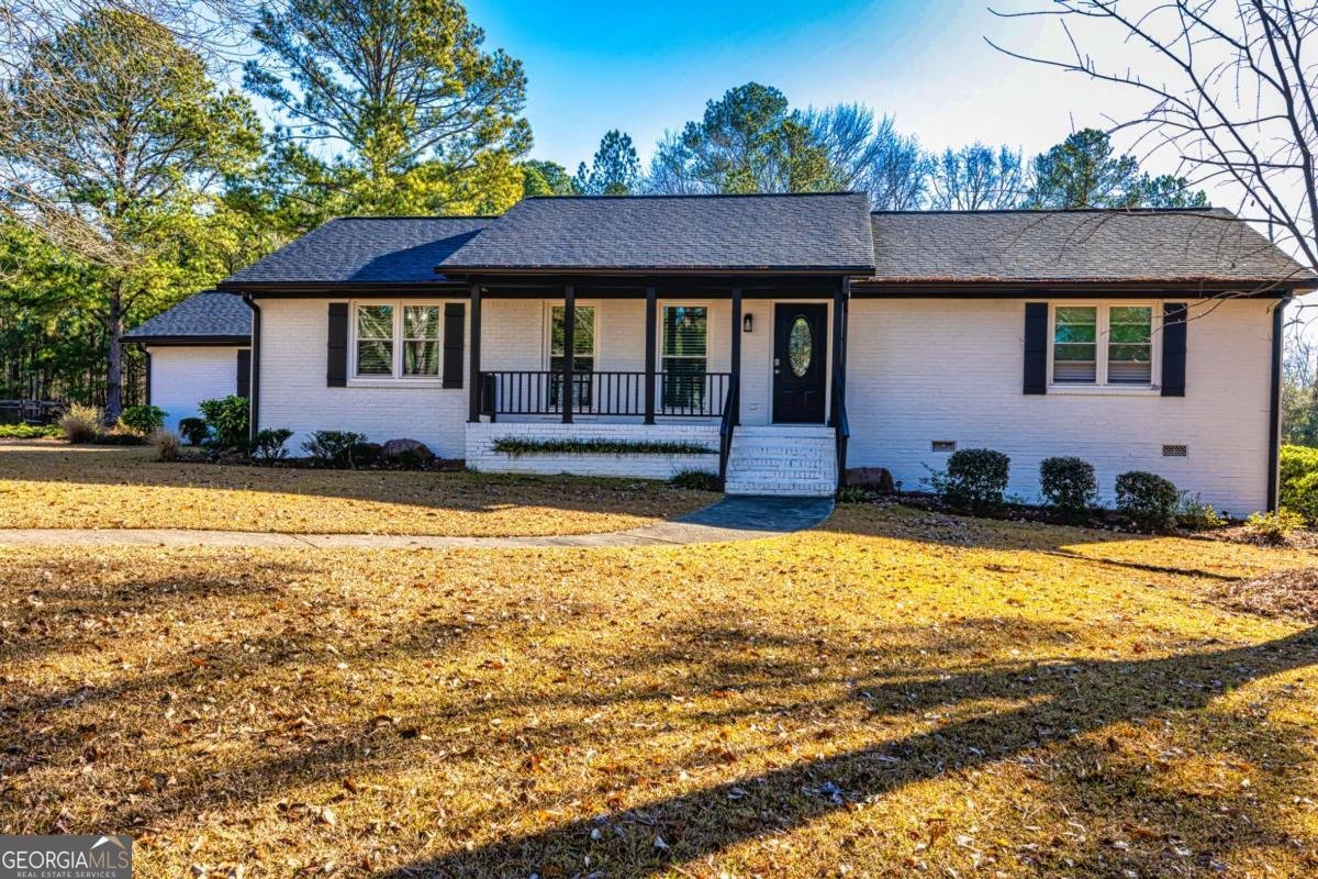3625 Pointer Road Loganville - 1
