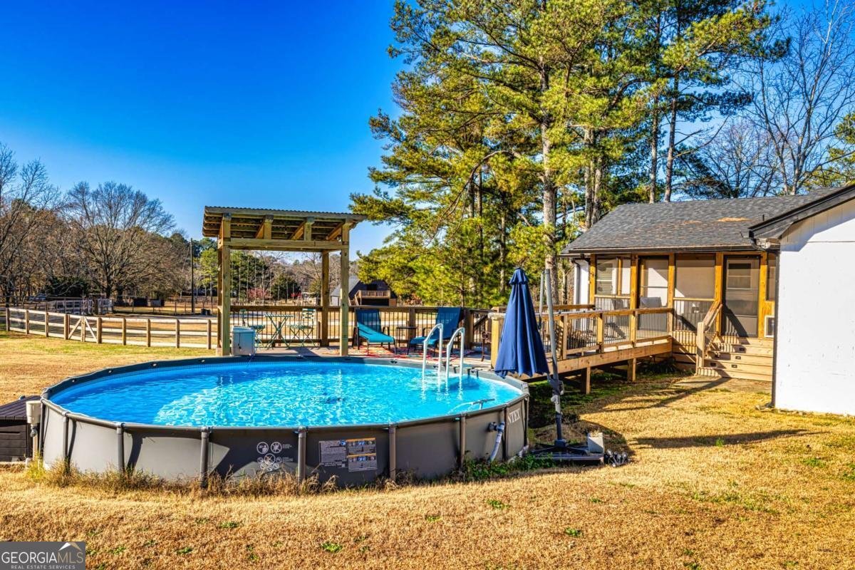 3625 Pointer Road Loganville - 43