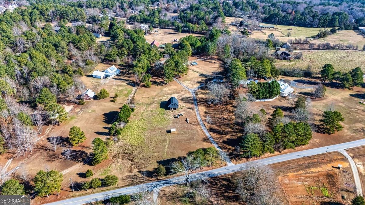 3625 Pointer Road Loganville - 78