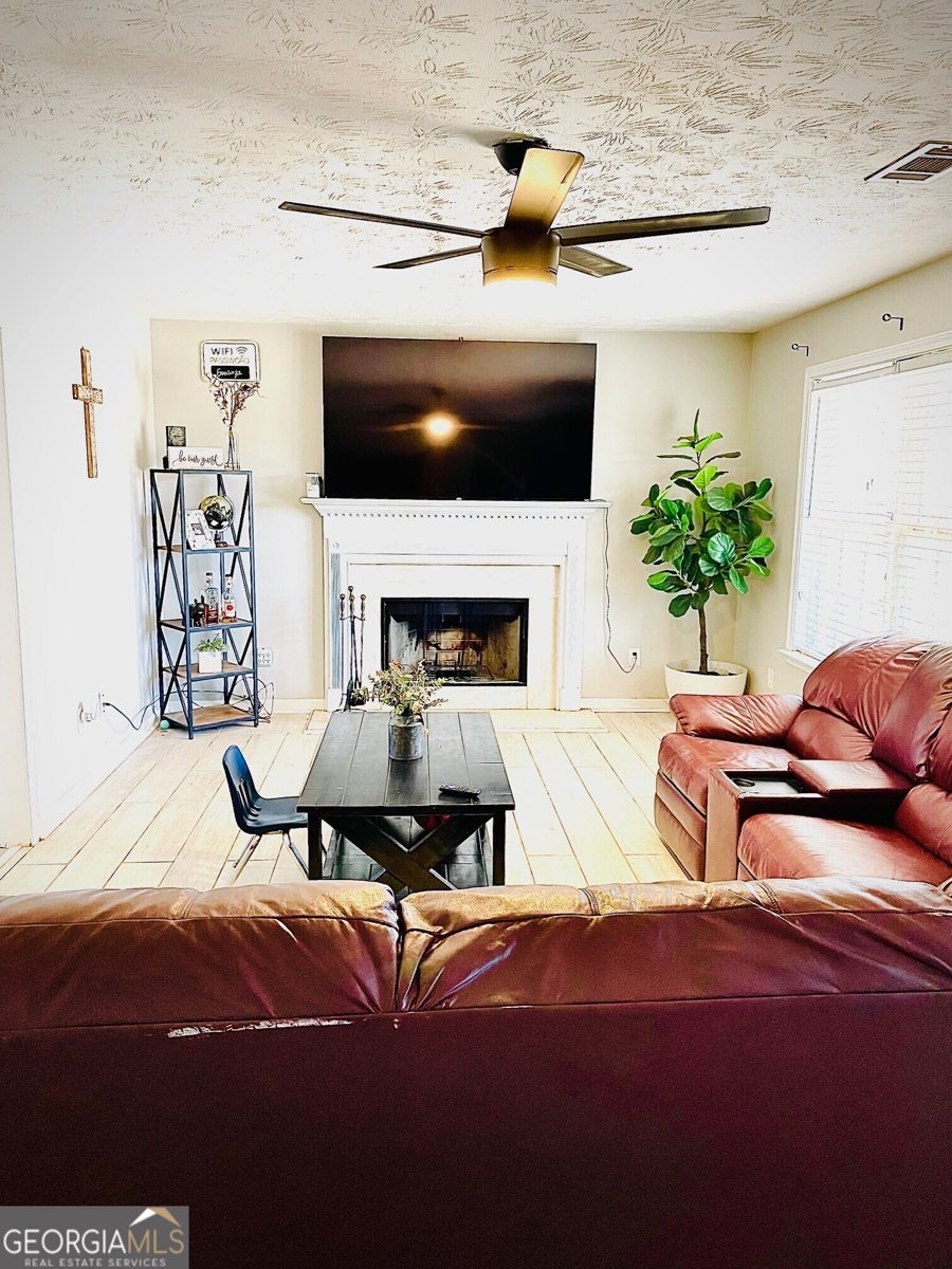 410 Tori Drive Winder - 6