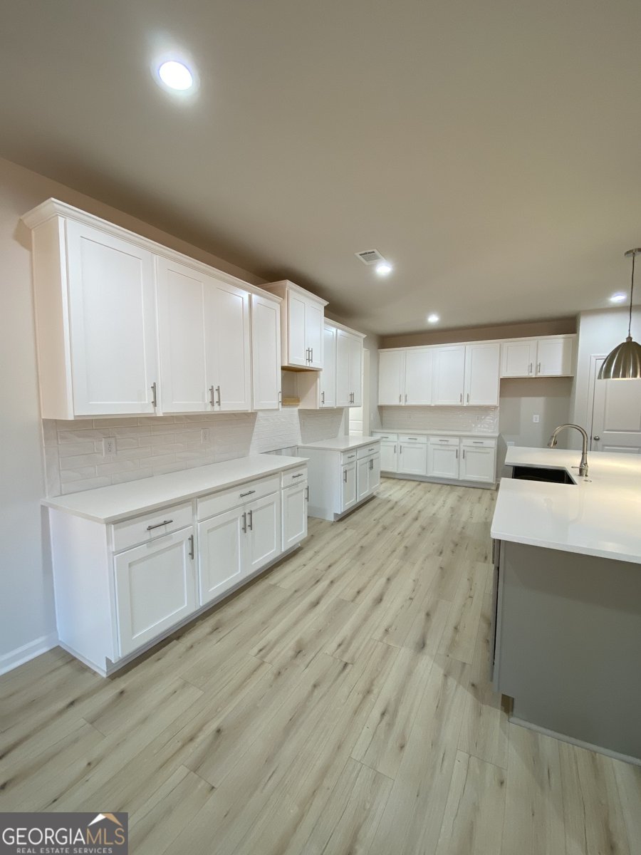 198 Meadows Drive Bethlehem - 13