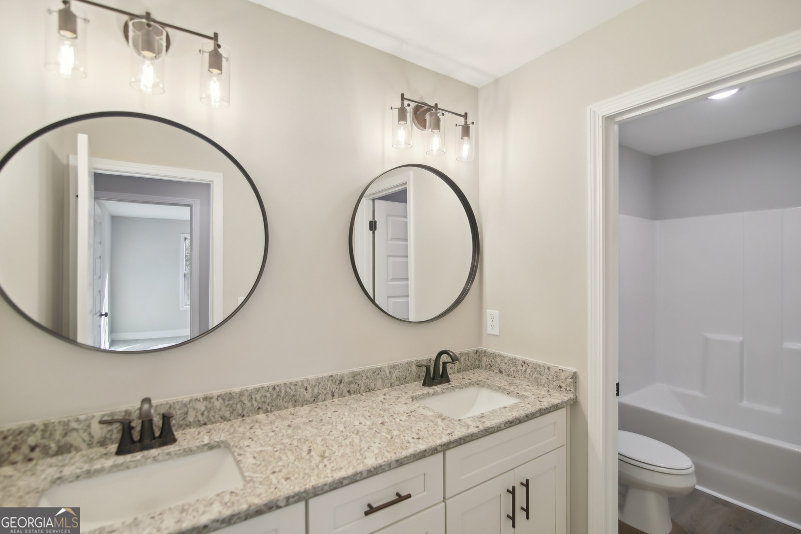 233 Irish Hill Drive Concord - 39