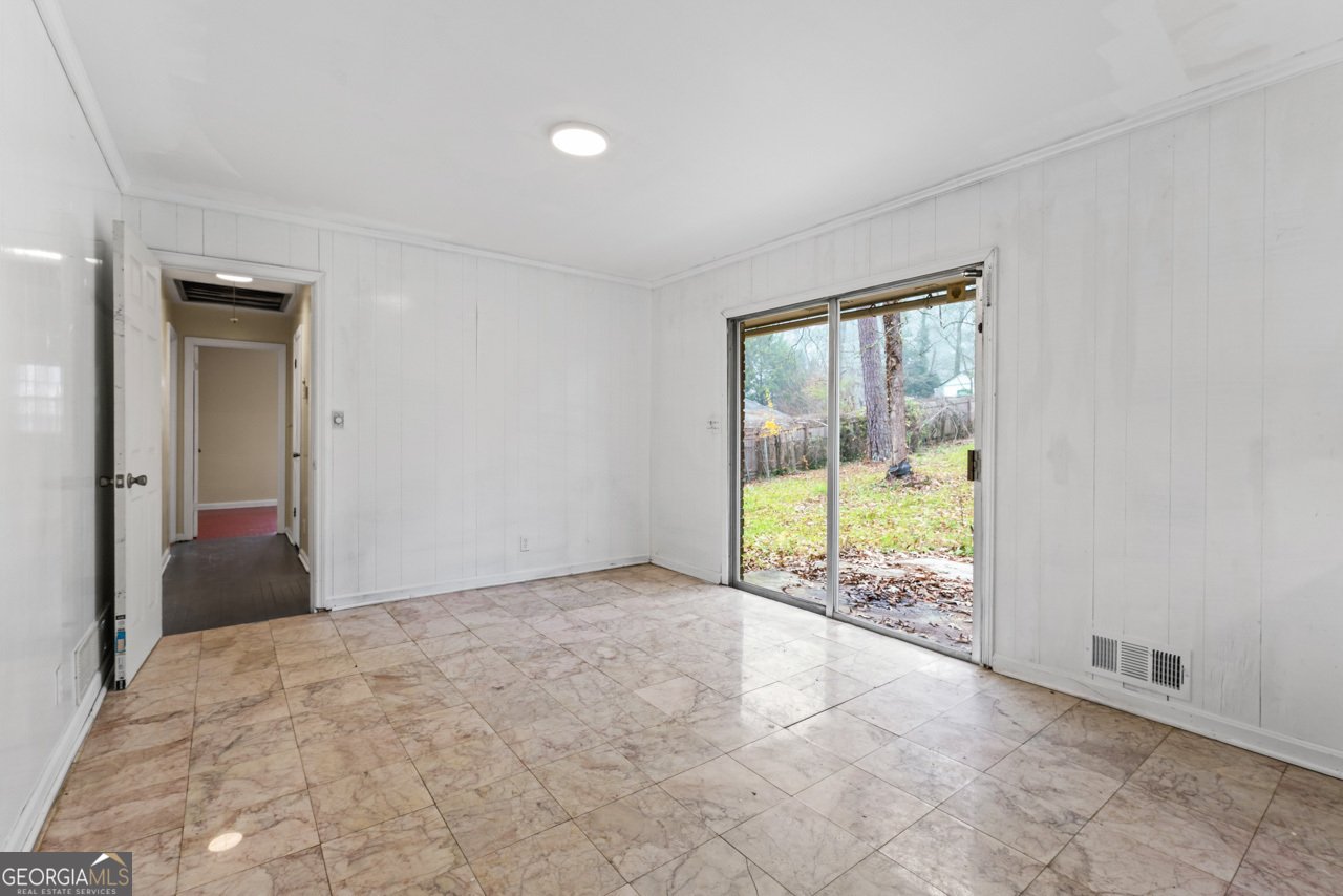 4334 Greenleaf Circle Atlanta - 8