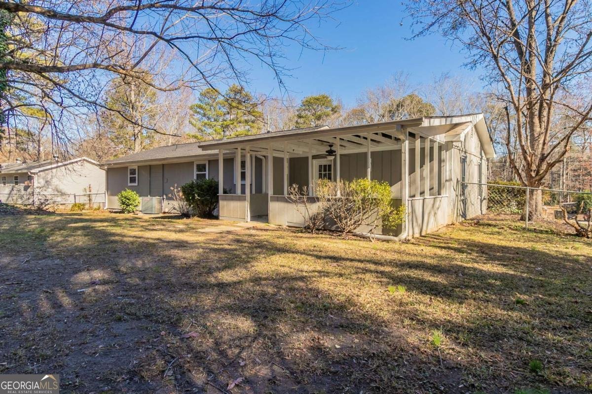 8661 Chestnut Lane Lithia Springs - 24