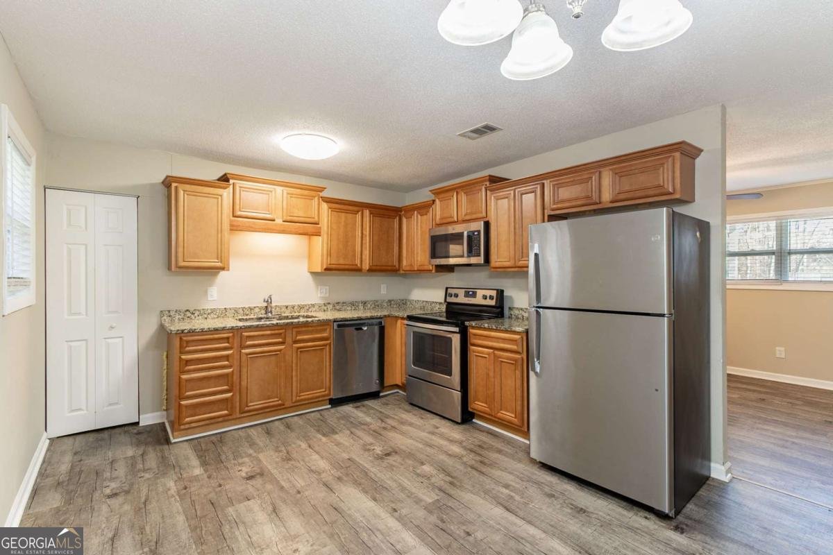 8661 Chestnut Lane Lithia Springs - 6