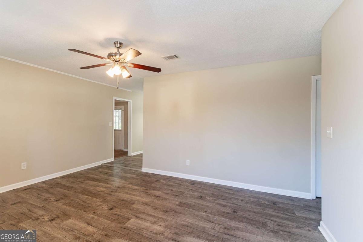 8661 Chestnut Lane Lithia Springs - 7