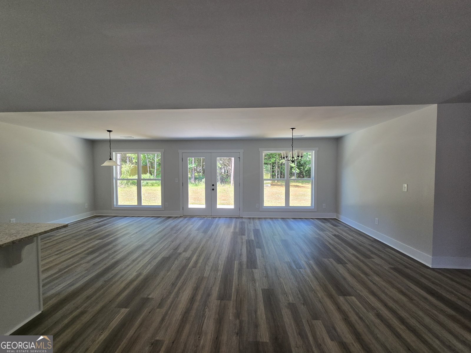 210 210 Hummingbird Lane Statham - 3