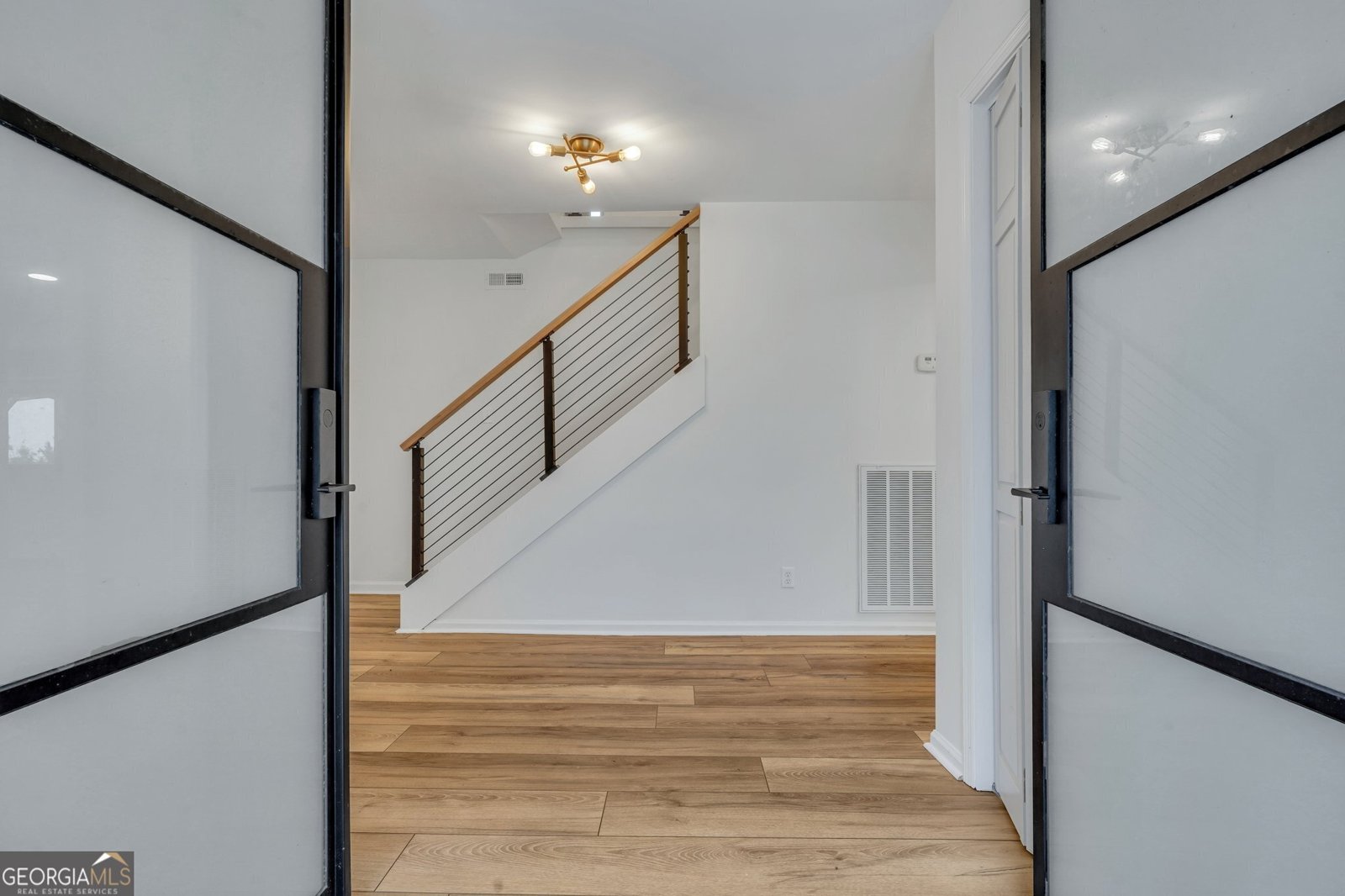 1015 Mill Hill Road Richmond Hill - 5