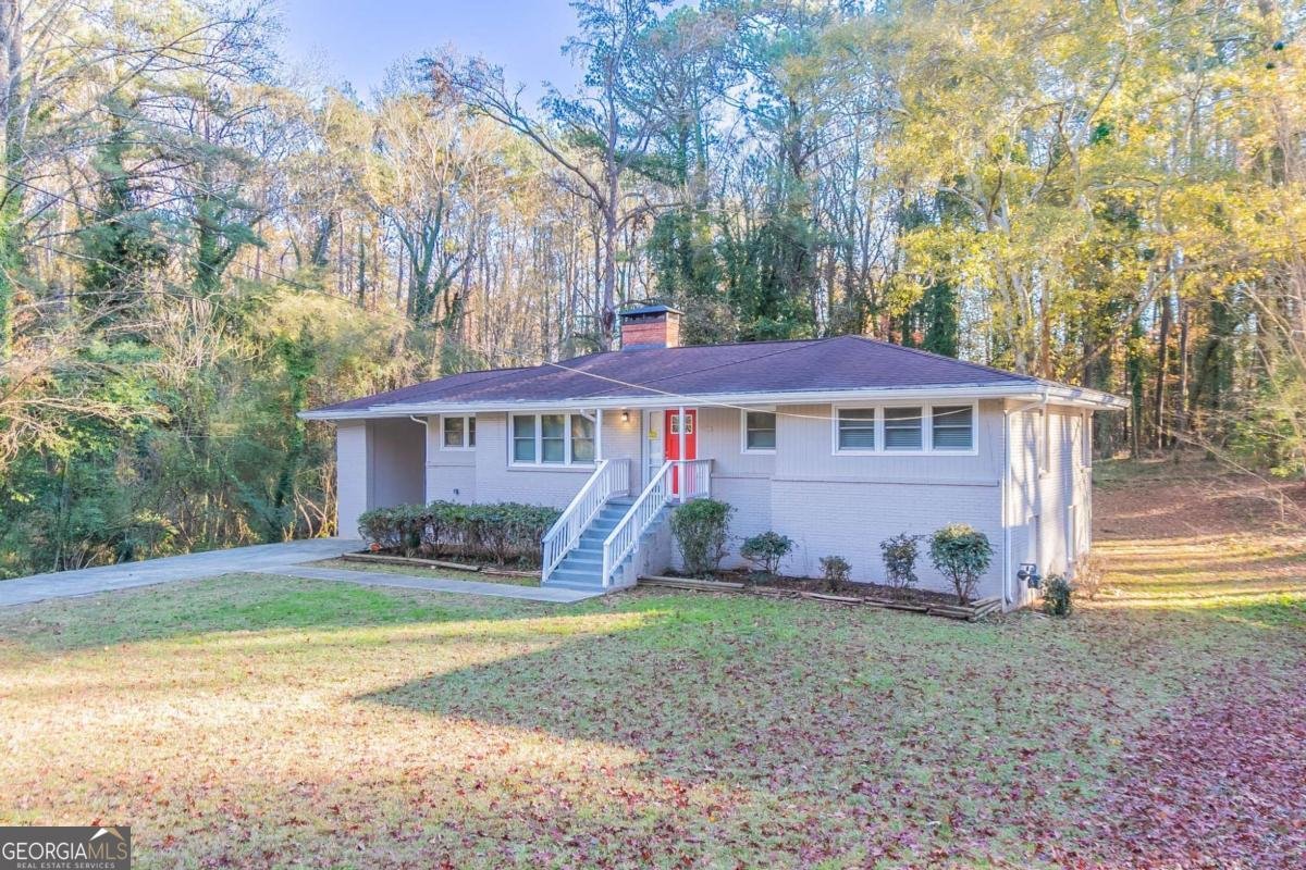 2836 Hedgewood Drive Atlanta - 2