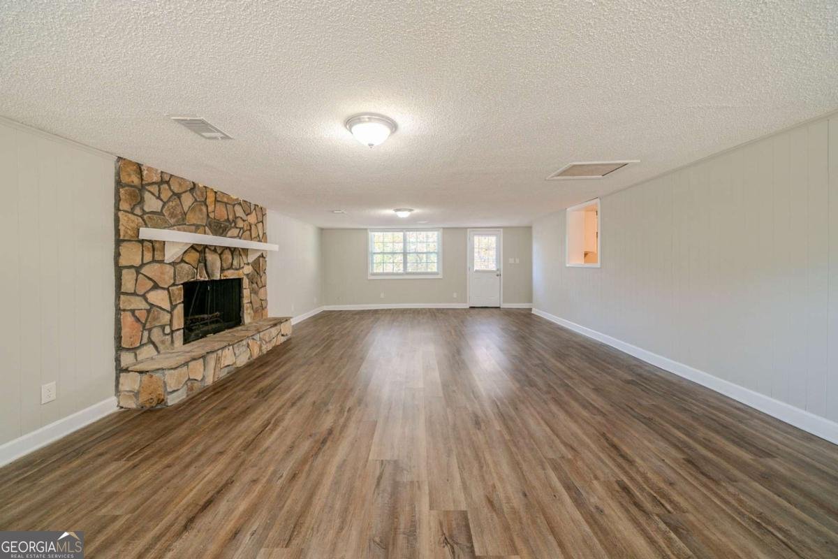1471 Midview Drive Decatur - 6