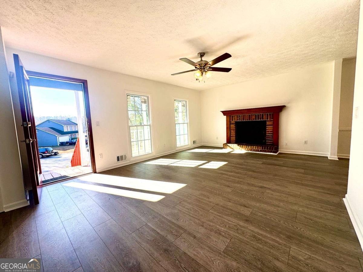 3945 Peninsula Court Lawrenceville - 10