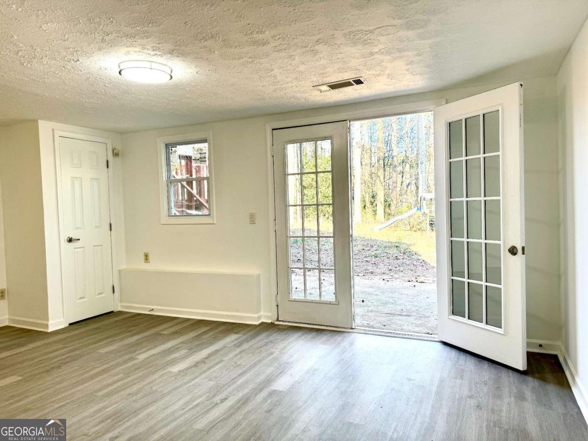 3945 Peninsula Court Lawrenceville - 39