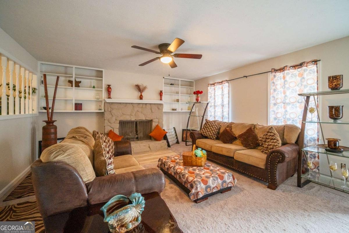 70 HONEYSUCKLE Lane Carrollton - 12