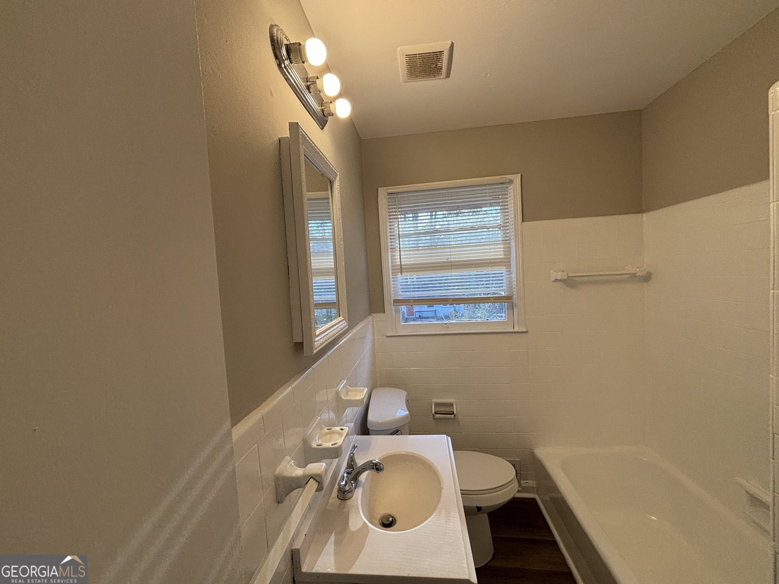 2028 Wells Drive Atlanta - 14