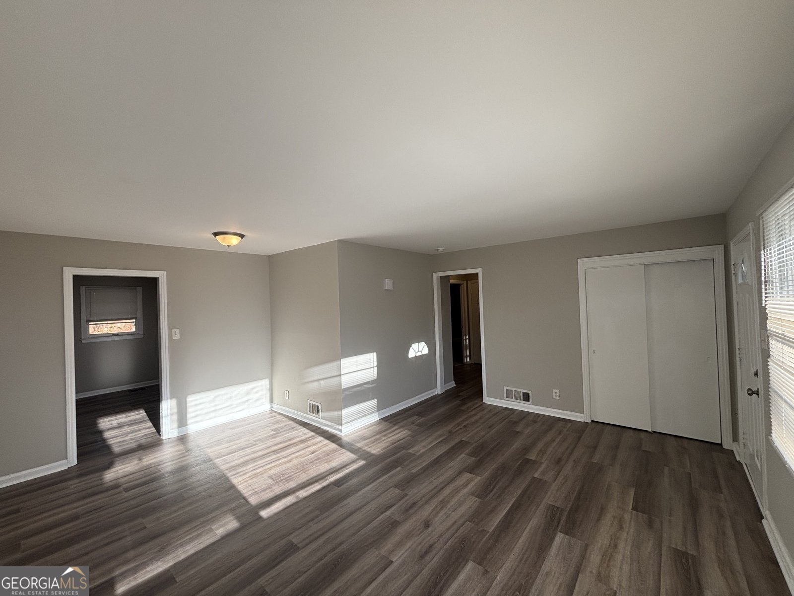 2028 Wells Drive Atlanta - 6