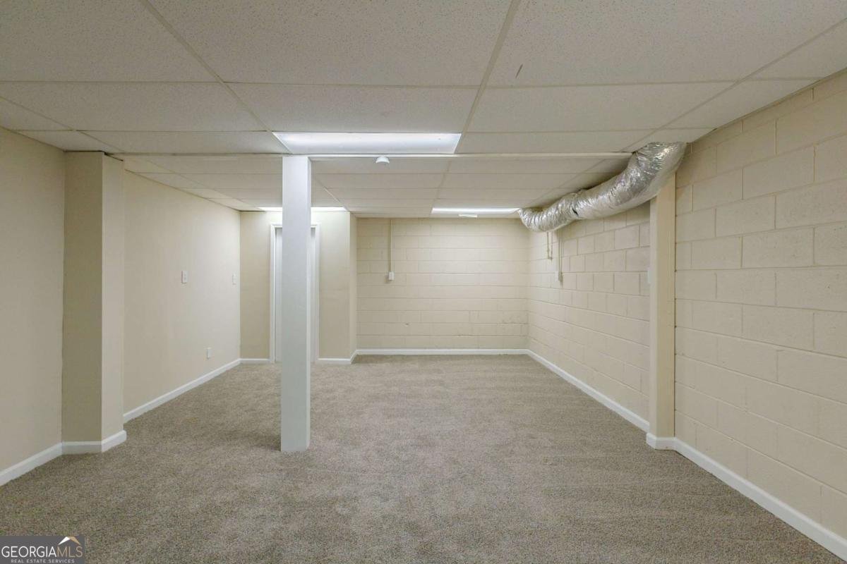 4731 Kings Highway Douglasville - 23