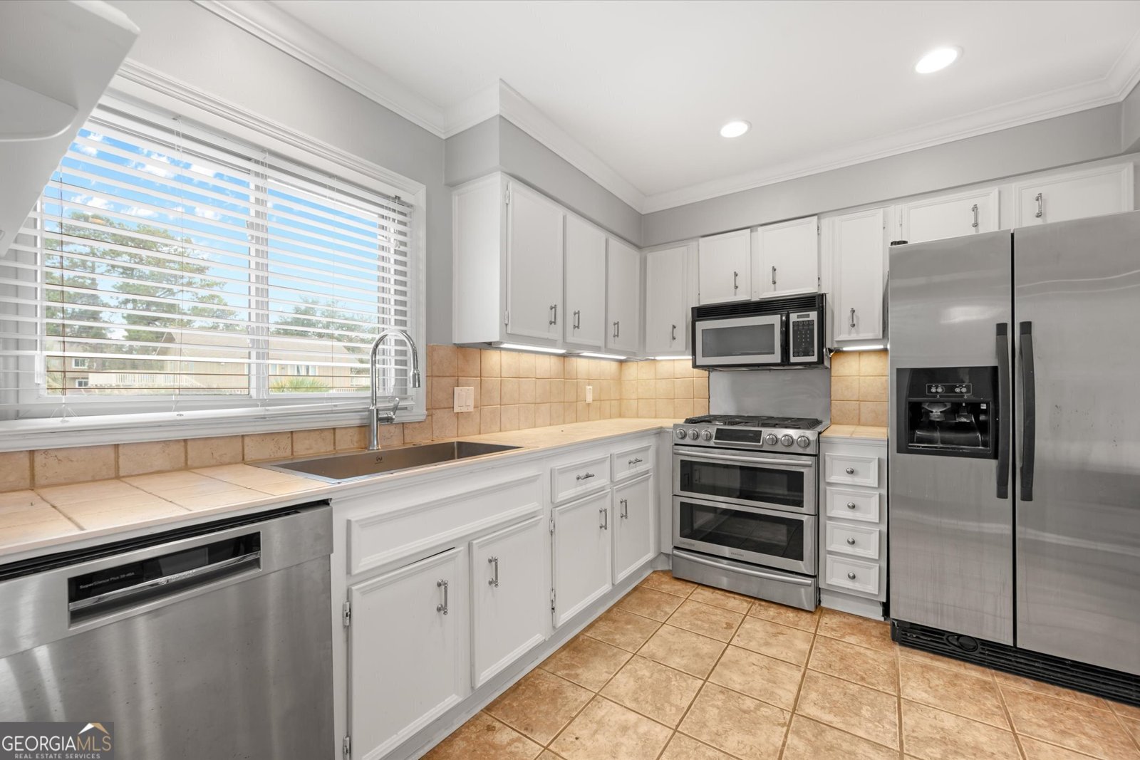 12502 Apache Avenue Savannah - 15