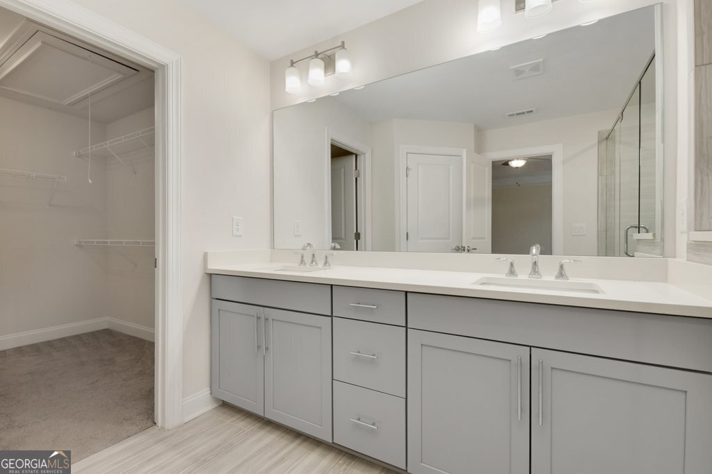 2065 Morrison Avenue Brookhaven - 19