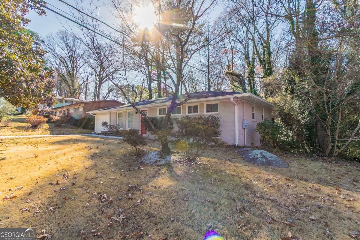 2330 Dorsey Avenue Atlanta - 1