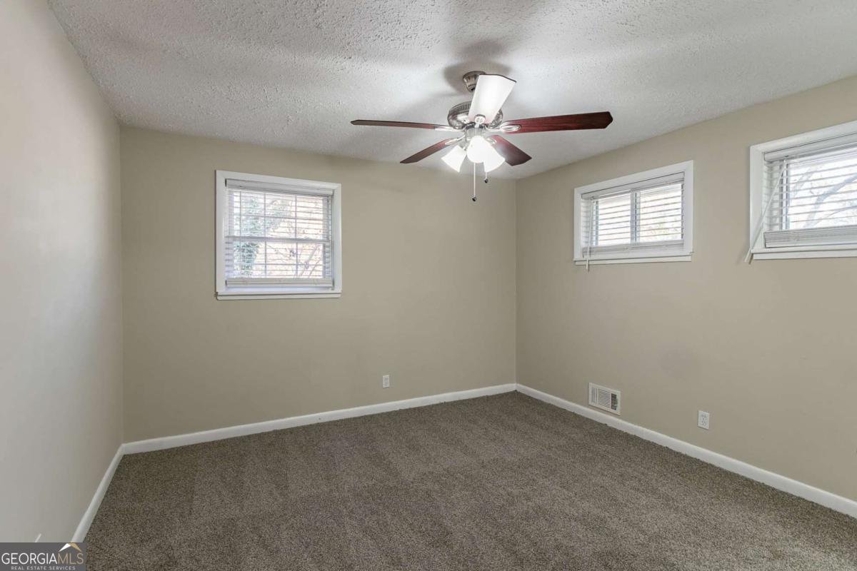 2330 Dorsey Avenue Atlanta - 11