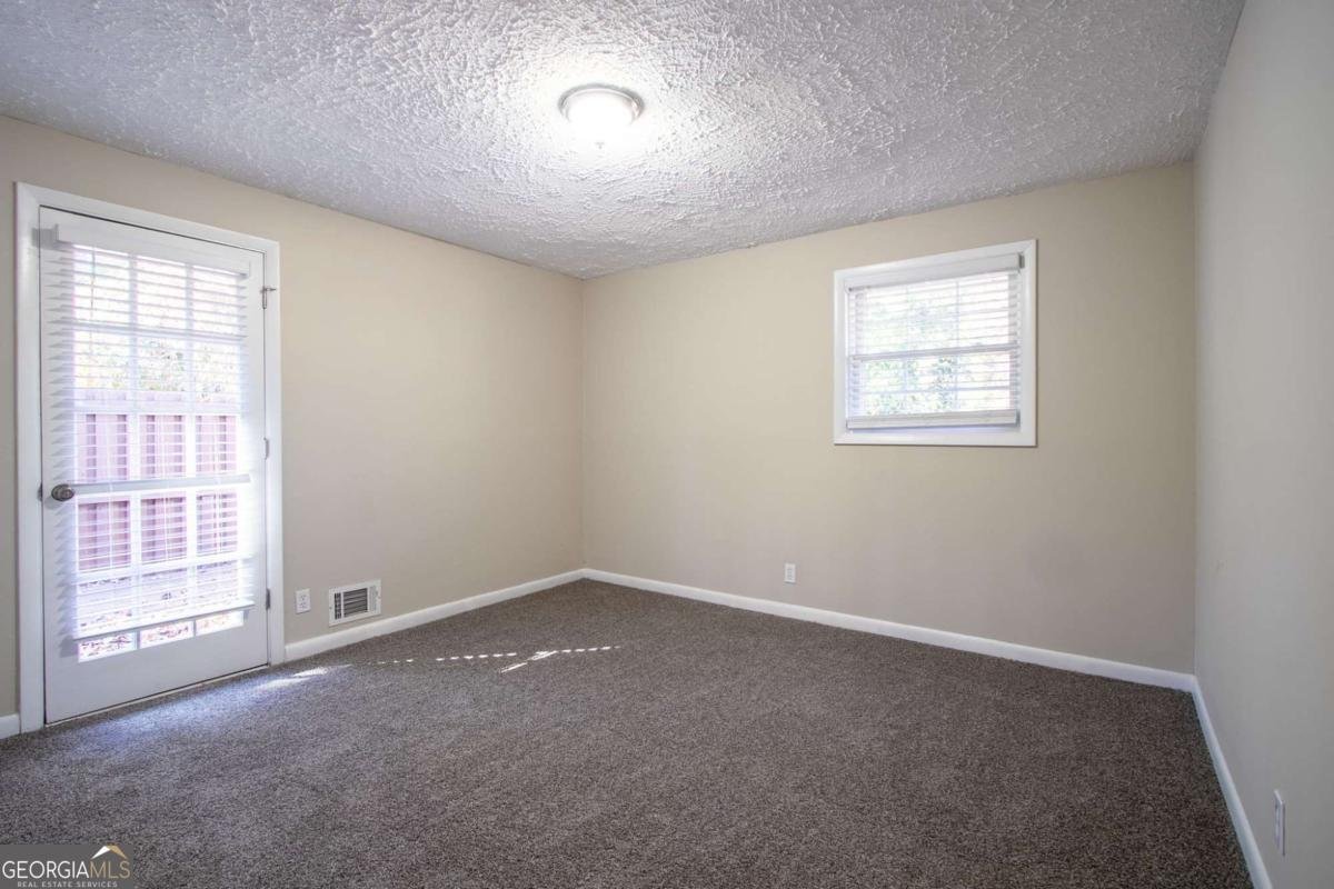 2330 Dorsey Avenue Atlanta - 14