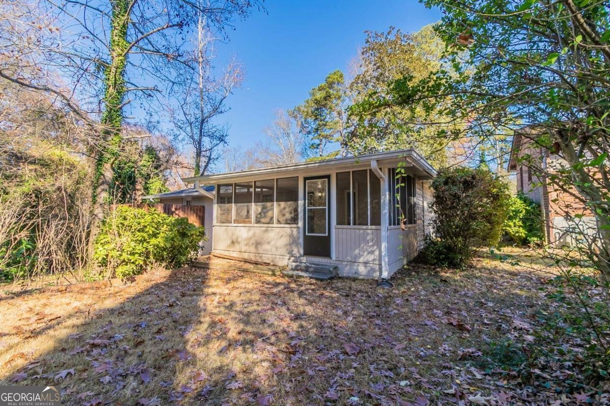 2330 Dorsey Avenue Atlanta - 22
