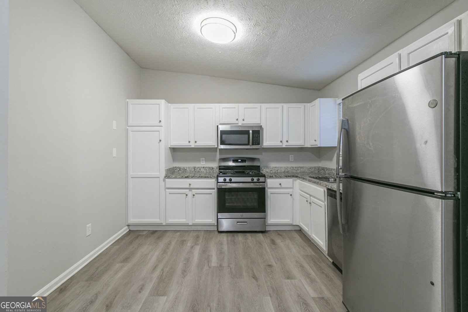 2098 Mallard Crest Lithonia - 8