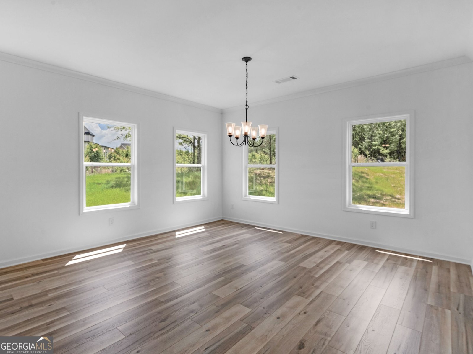 1317 SYCAMORE Circle Griffin - 32