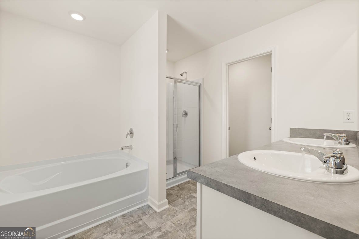 12116 Conrad Circle Hampton - 13