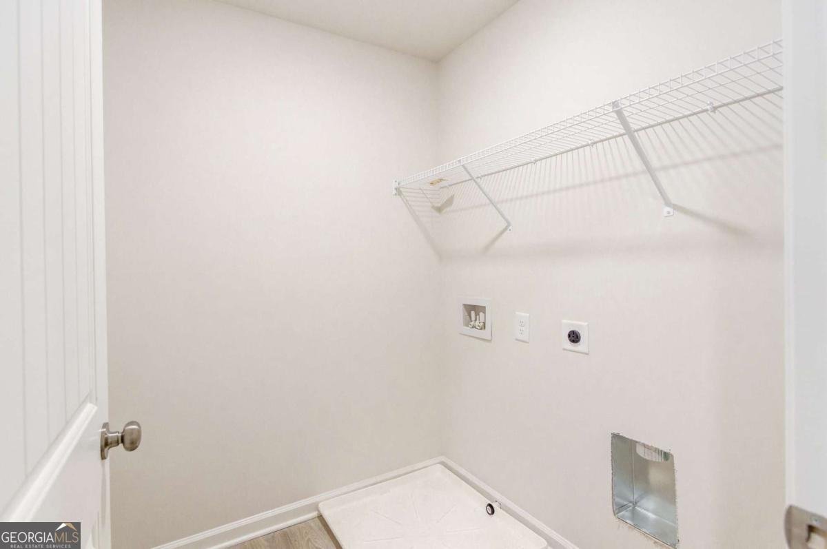 6389 Pine Ridge Point Lula - 26