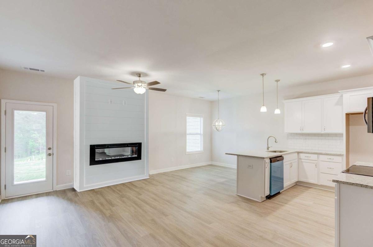 6385 Pine Station Drive Lula - 5
