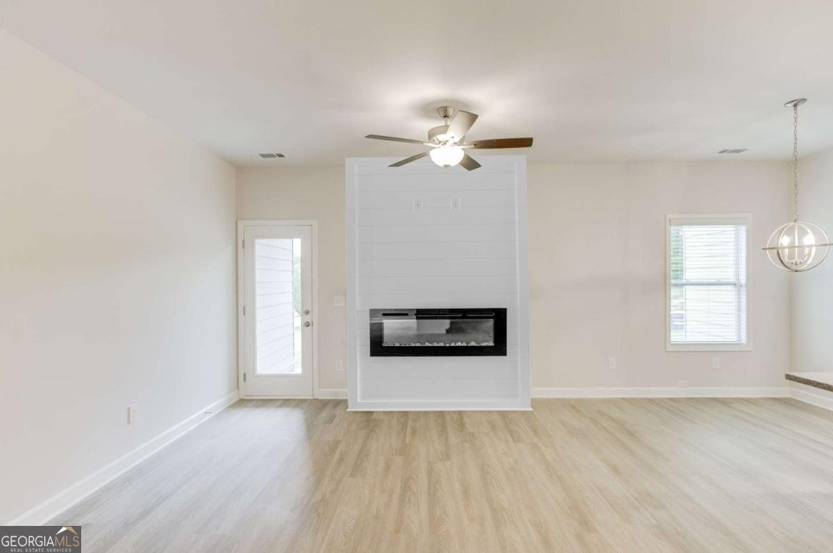6385 Pine Station Drive Lula - 6