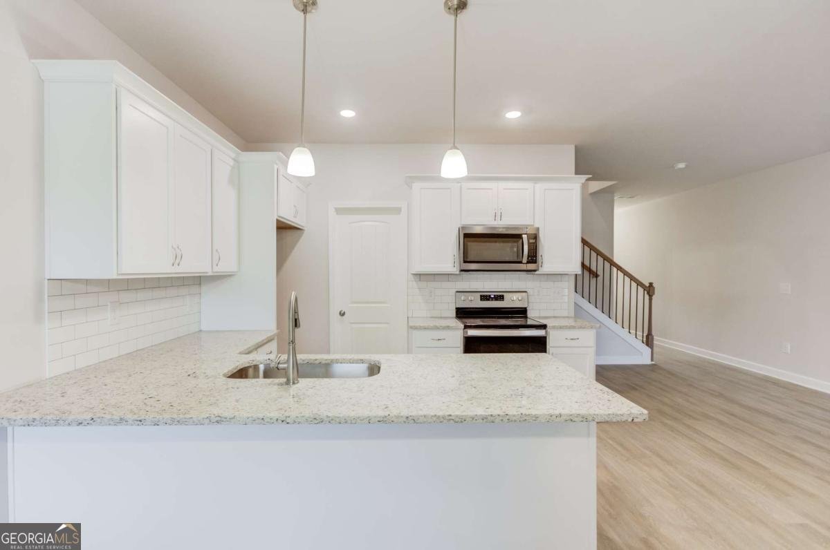 6385 Pine Station Drive Lula - 9