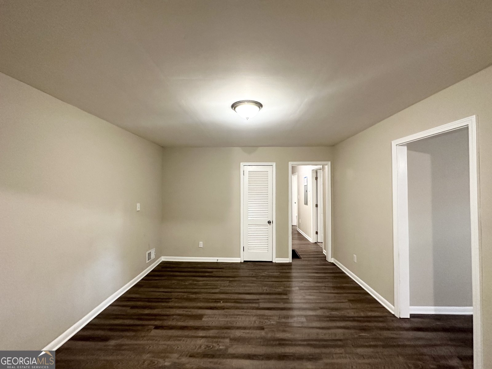 3029 McKenzie Road East Point - 5