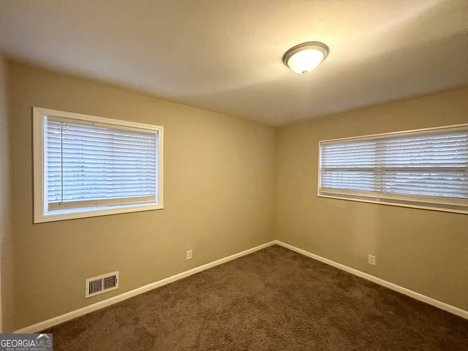 3029 McKenzie Road East Point - 7
