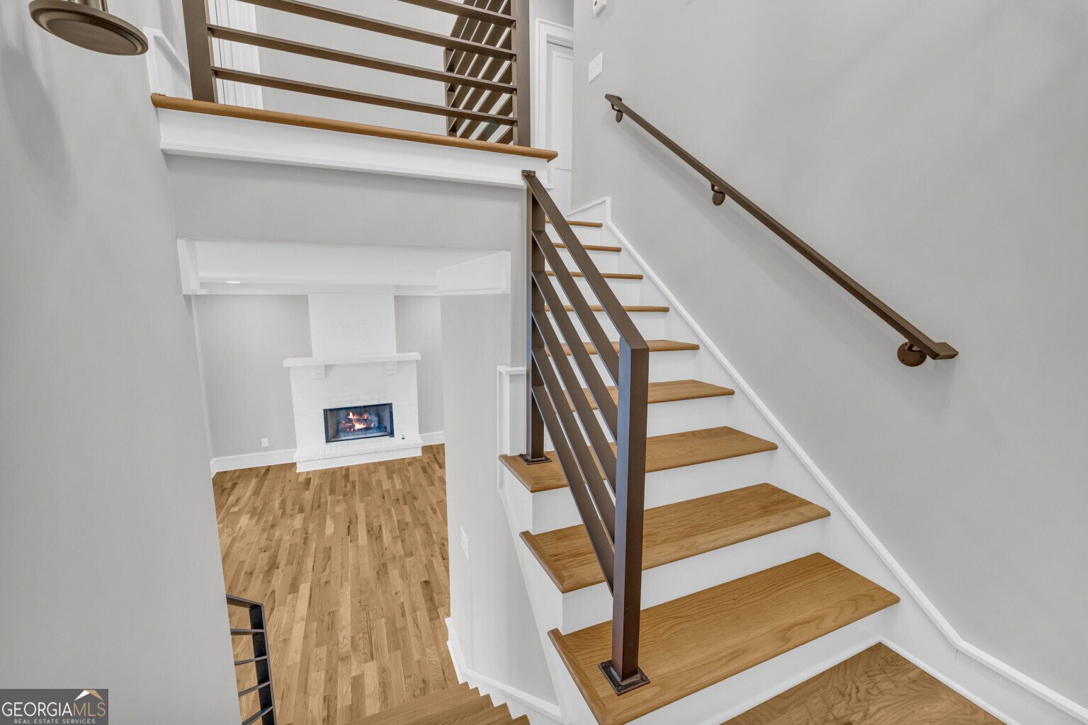 205 Flesner Court Clarkesville - 44