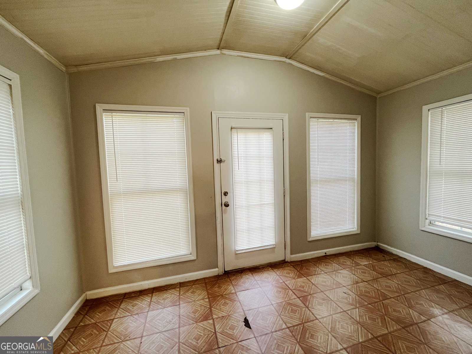 422 Windsor Drive Forest Park - 11
