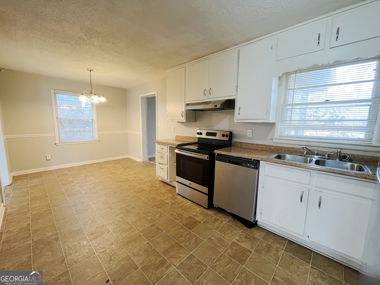 422 Windsor Drive Forest Park - 8
