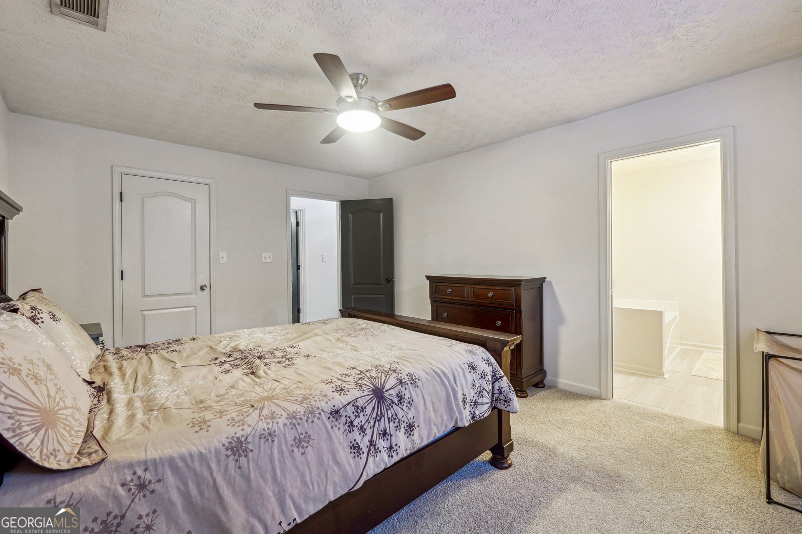 5862 Homestead Circle Rex - 21
