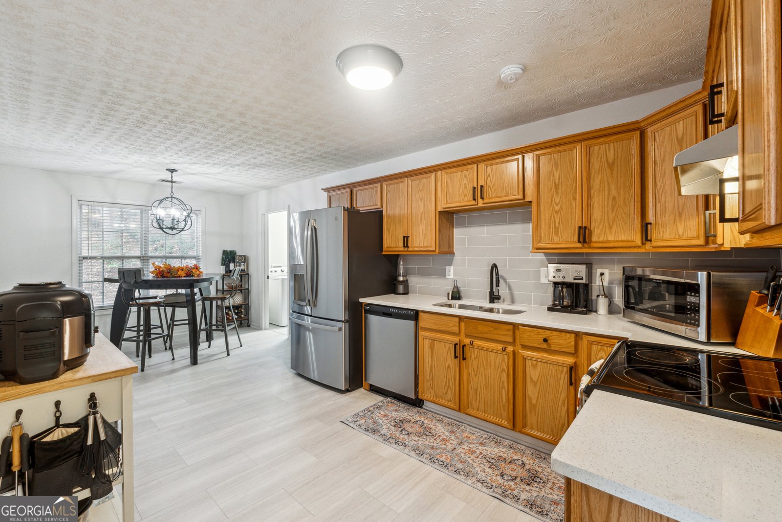 5862 Homestead Circle Rex - 7