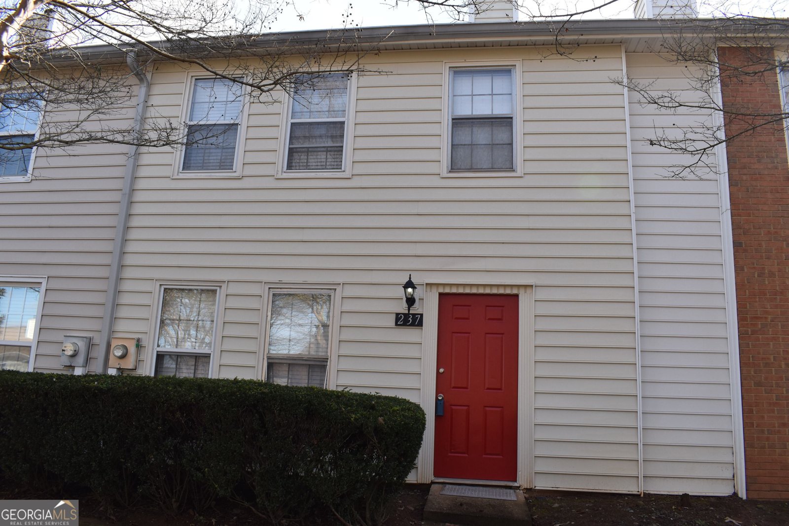 237 Chads Ford Way Roswell - 1