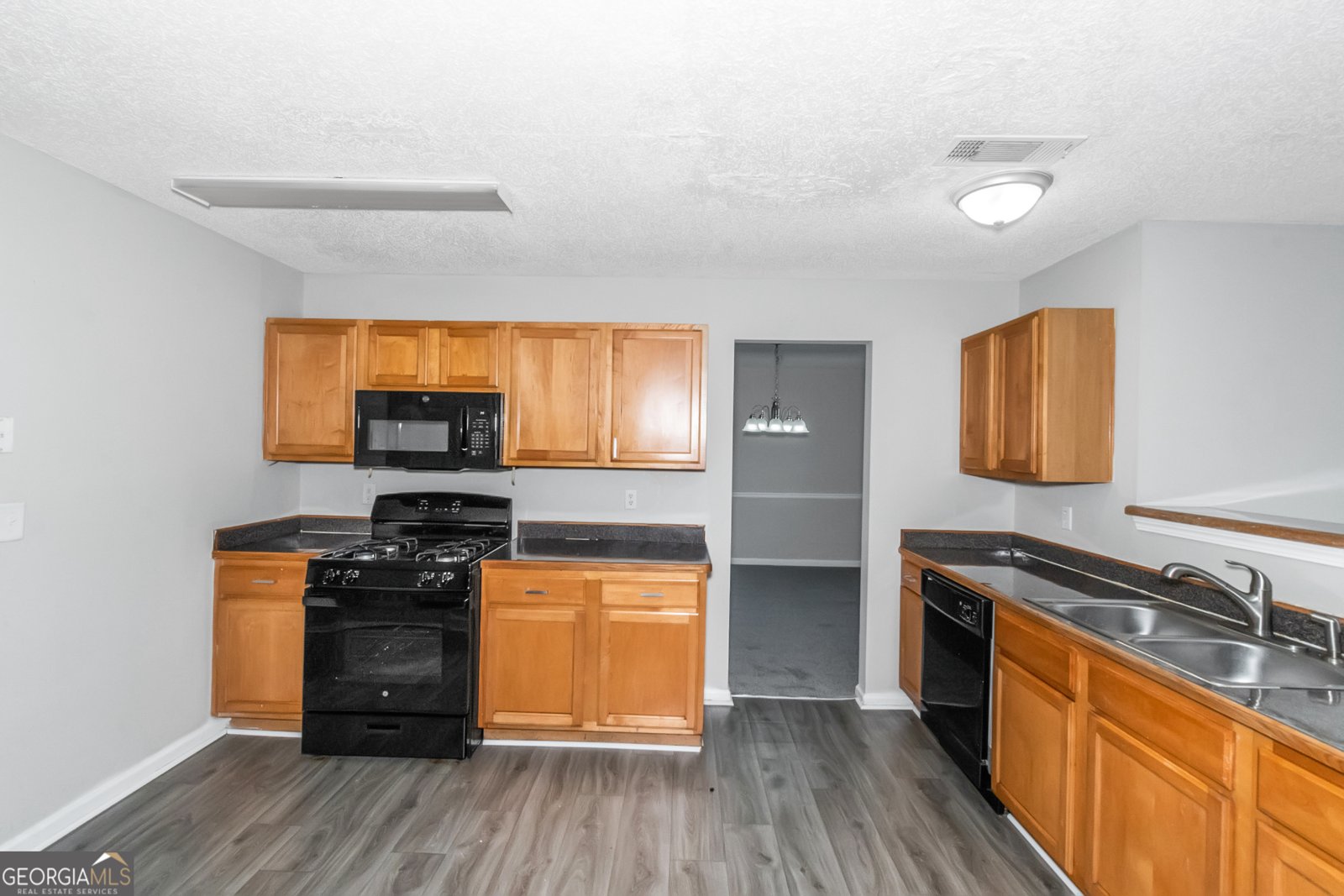 30 Capeton Court Covington - 8