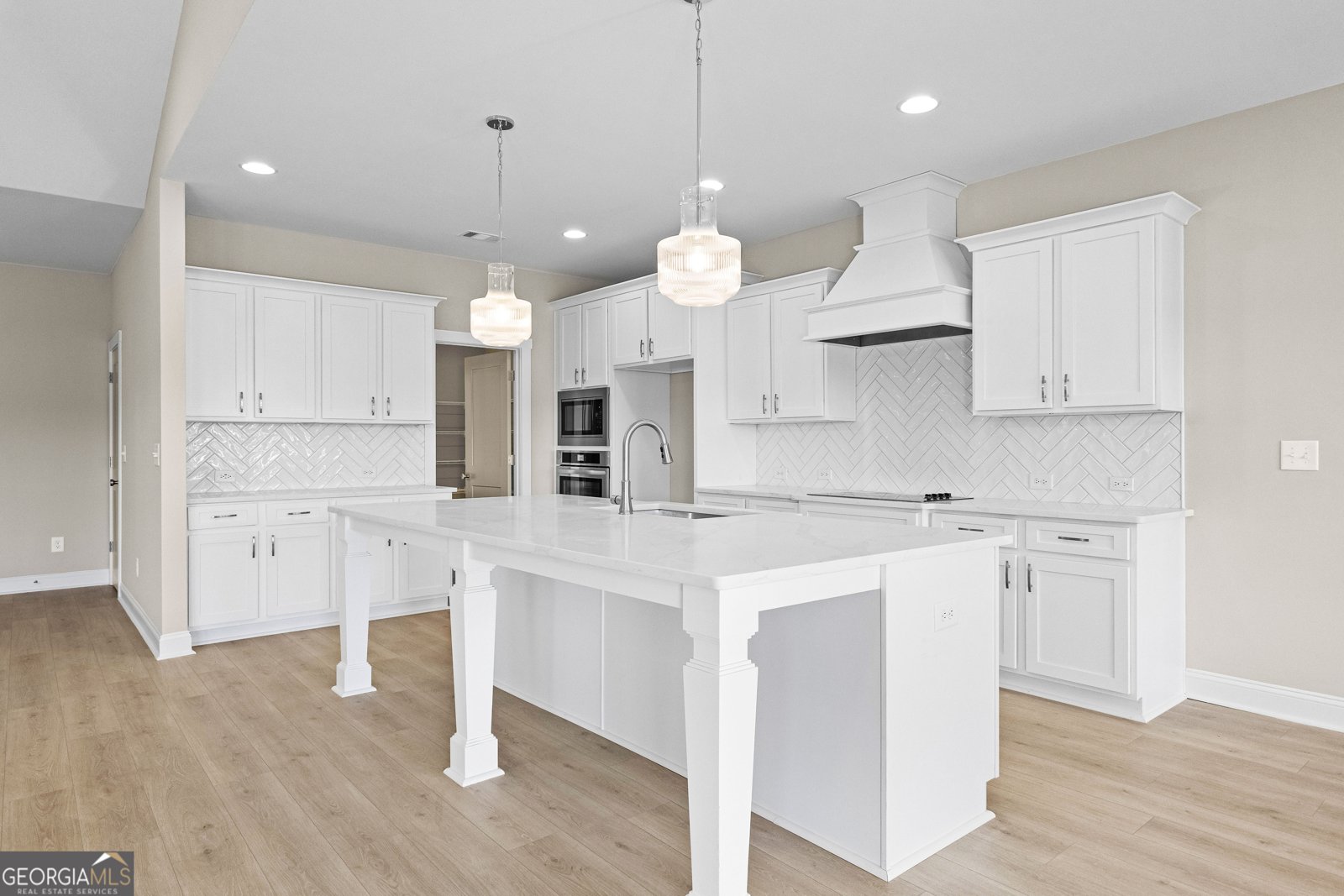 338 Indian Trail Concord - 24