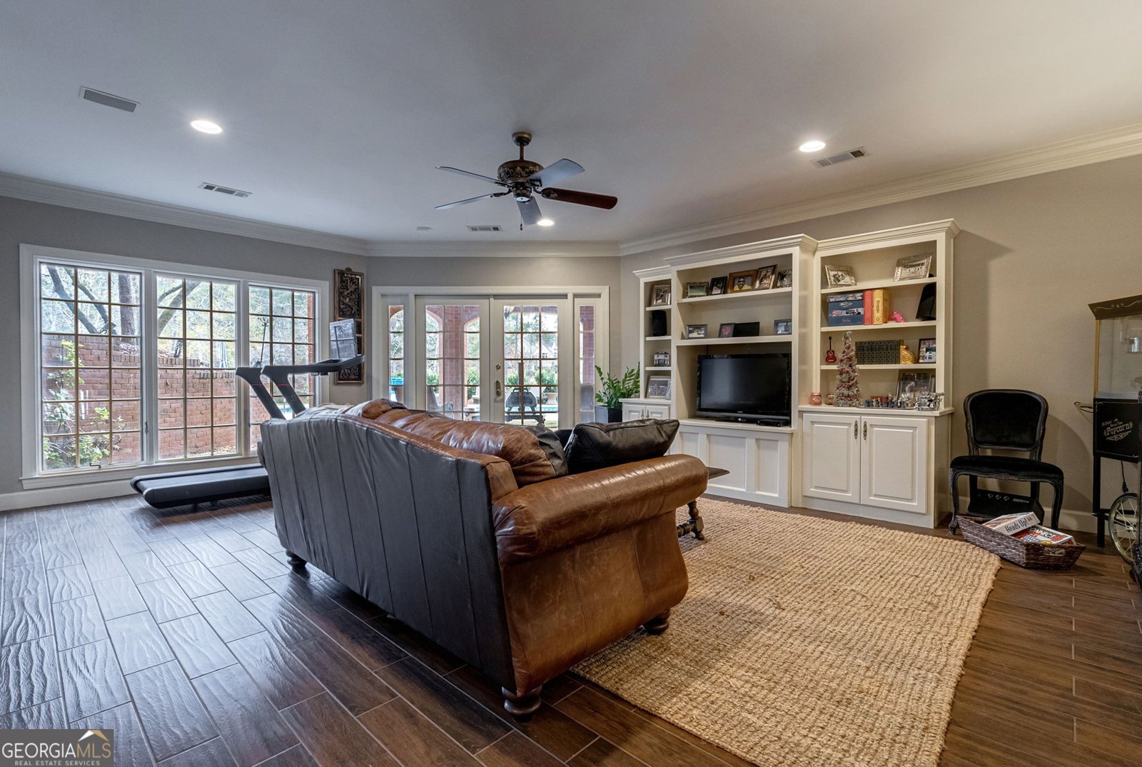 8814 River Road Columbus - 48
